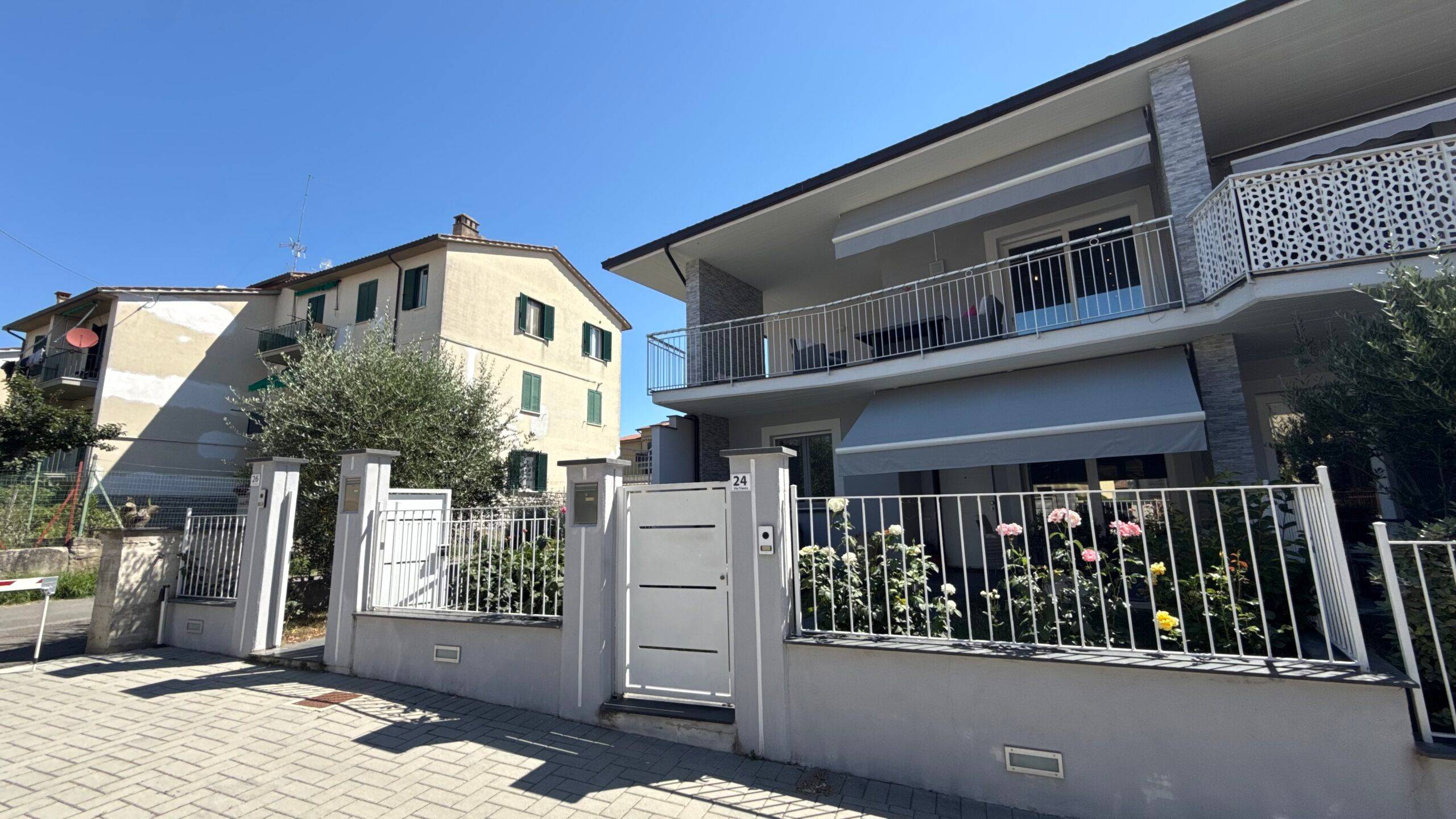 Élégant appartement avec jardin privé et grand garage au cœur de Castiglione del Lago